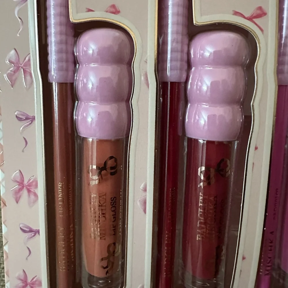 Badgley Mischka Lipstick Set - Pink, Brown, Red